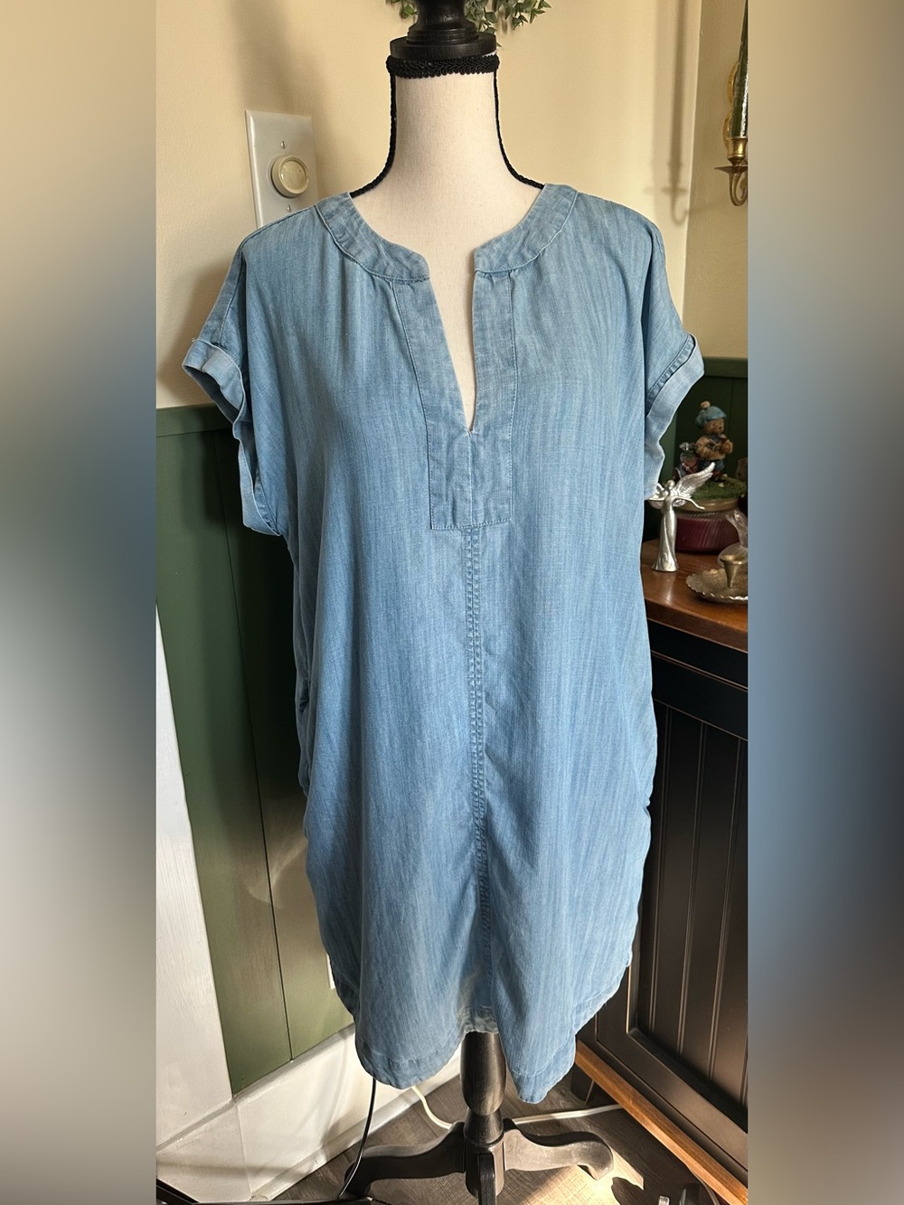 Vineyard Vines Womens Size Medium Blue Chambray Shirt Dress